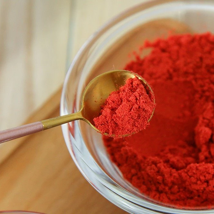strawberry dried powder